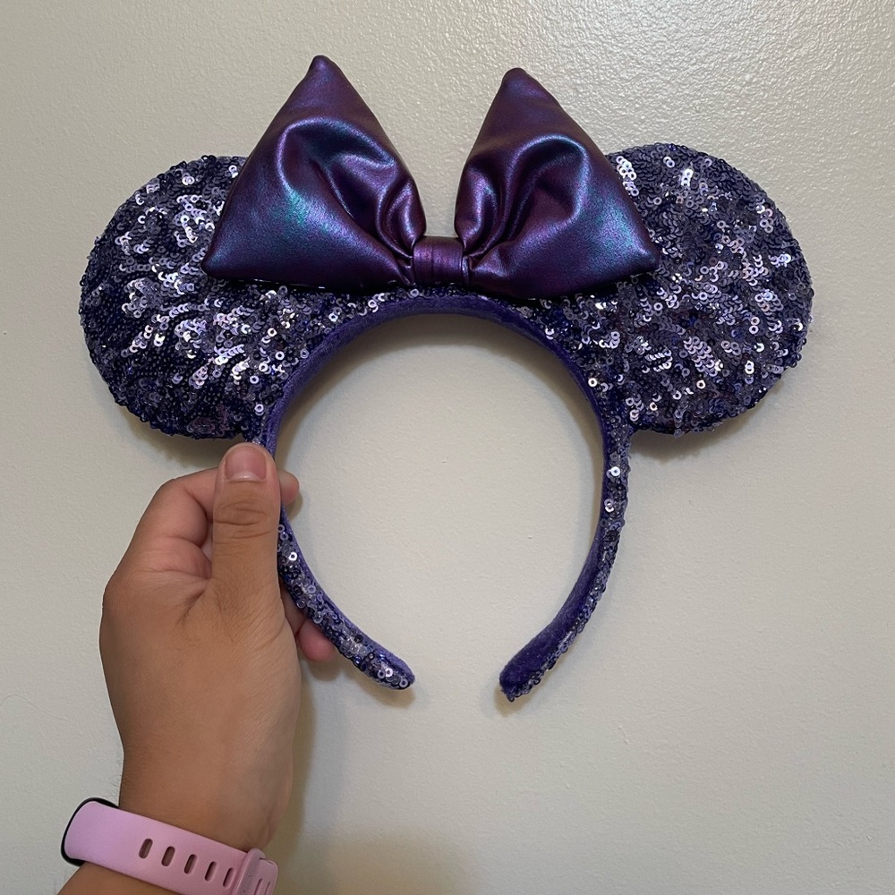 purple sequin minnie ears